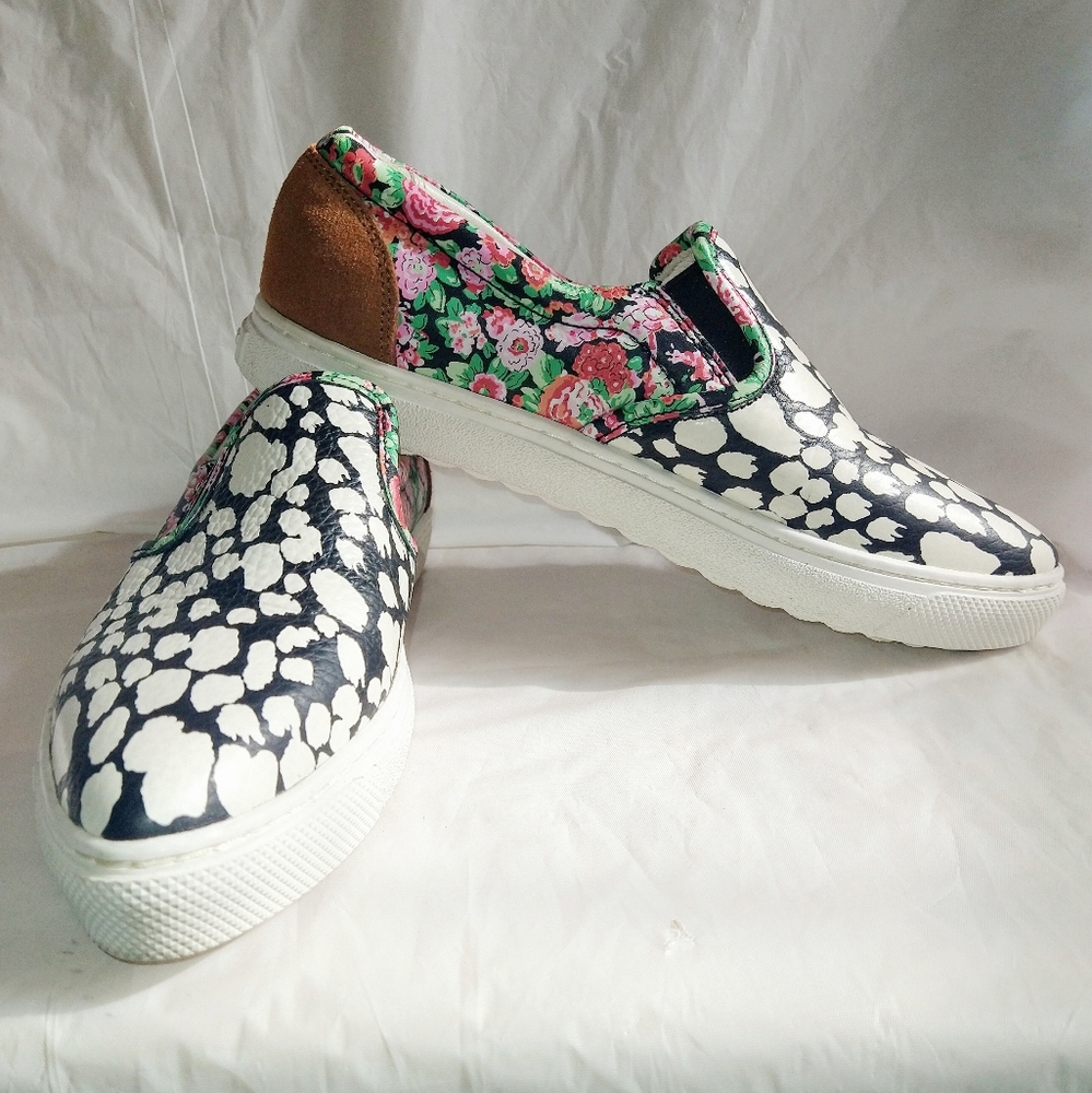 COACH Limited Edition Floral Animal Print Suede Leather Slip On Sneakers Size 6B